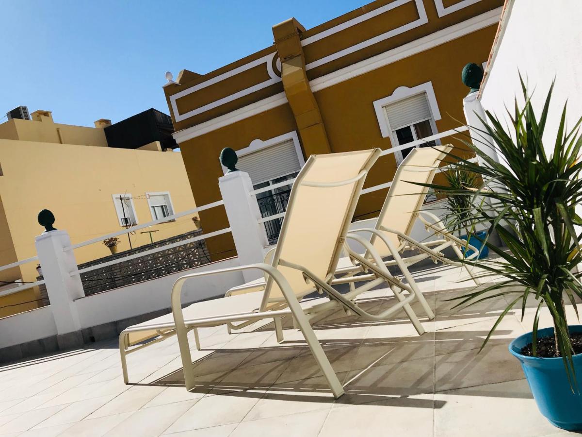 Malaga Beach House, 2 City Bikes, 2 Children'S Bikes, Wifi, Big Terrace, Bbq, Family, Childfriendly Bagian luar foto