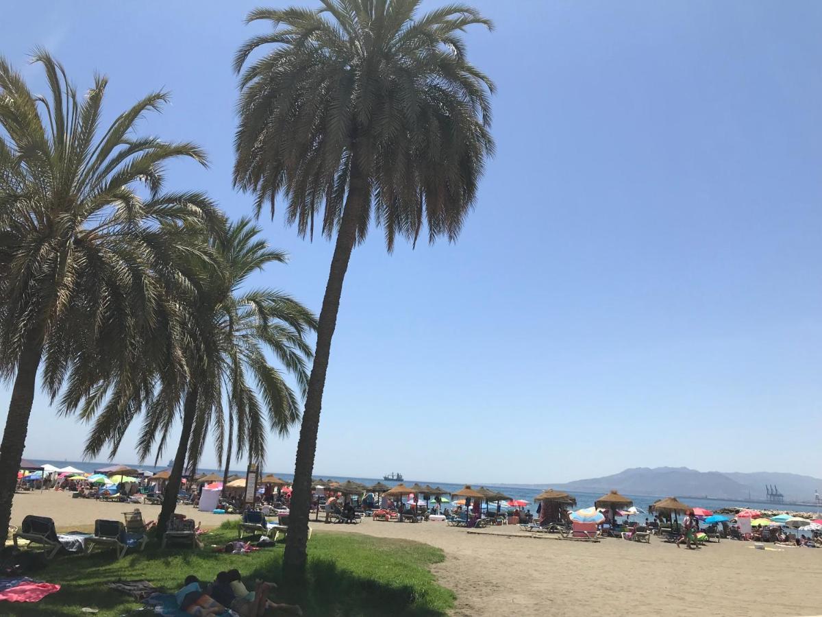 Malaga Beach House, 2 City Bikes, 2 Children'S Bikes, Wifi, Big Terrace, Bbq, Family, Childfriendly Bagian luar foto