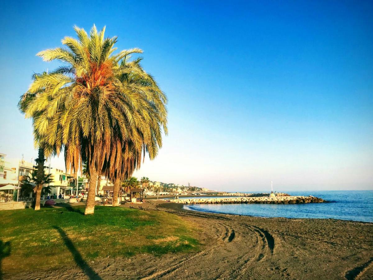Malaga Beach House, 2 City Bikes, 2 Children'S Bikes, Wifi, Big Terrace, Bbq, Family, Childfriendly Bagian luar foto
